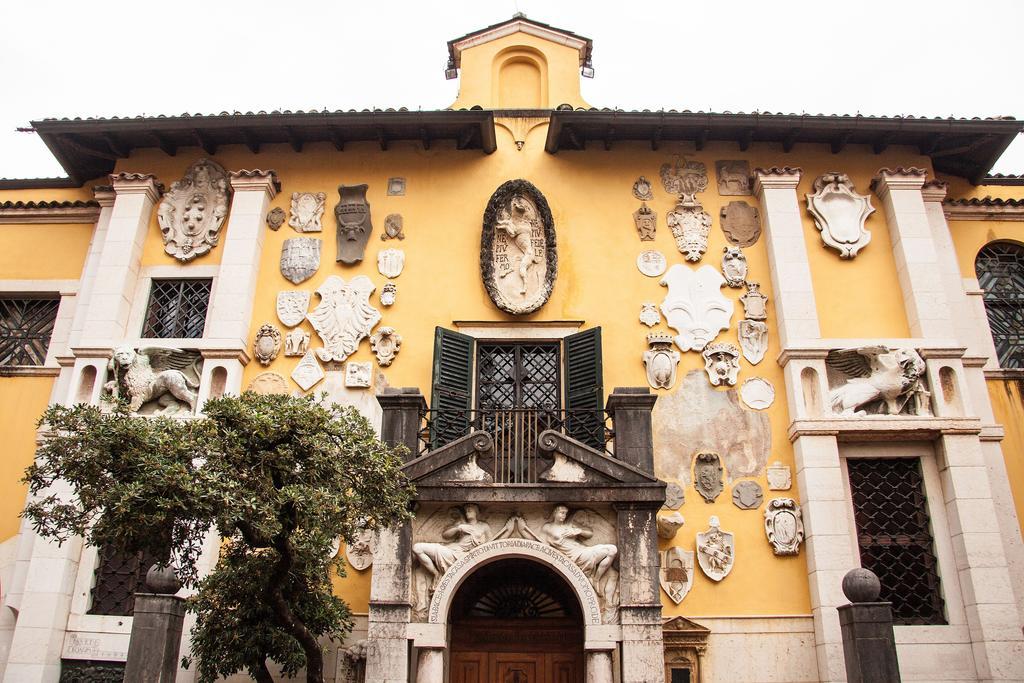 Casa Anna Caprino Veronese Exterior foto